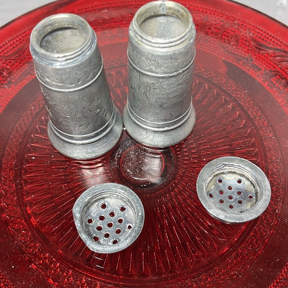 Antique Silver-plated Salt and Pepper Shakers - Picture 3 of 13